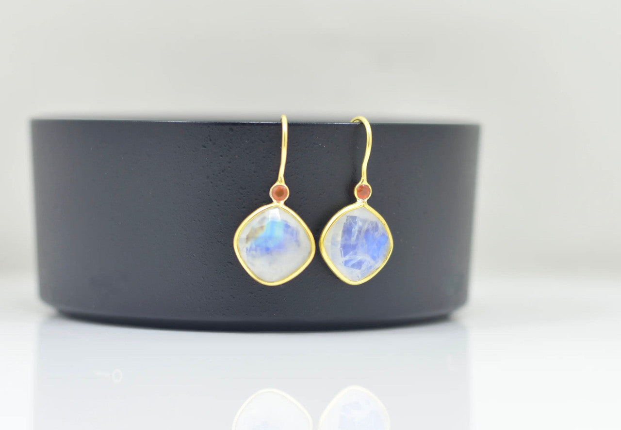 RAINBOW MOONSTONE & CARNELIAN EARRINGS